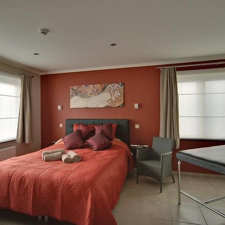 B&B Noord-Zuid Zonhoven Luaran gambar
