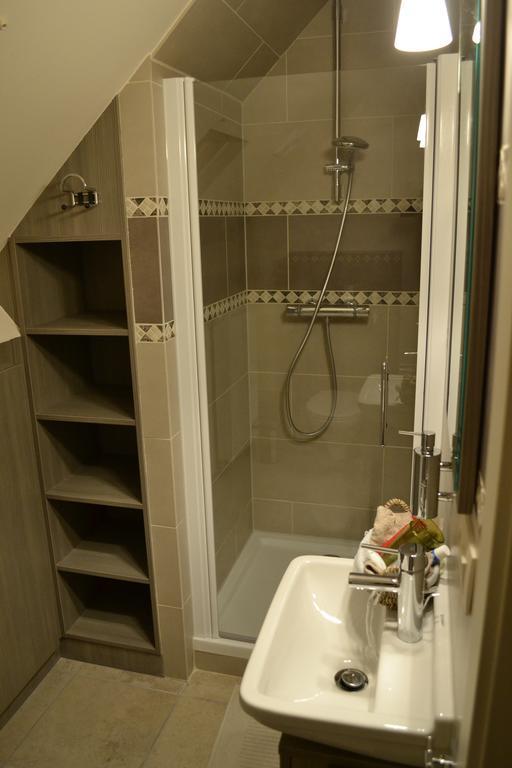 B&B Noord-Zuid Zonhoven Bilik gambar